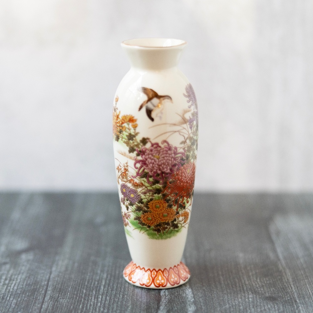 Shibata Japan vintage porcelain vase 6.5 inches chrysanthemum birds quail